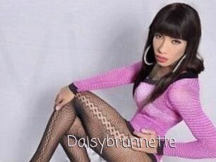 Daisybrunnette