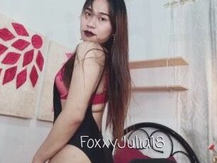 FoxxyJulia18