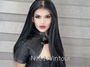 NikkiWintour