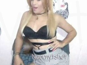 Naomytshot