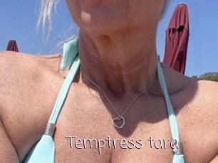 Temptress_tara
